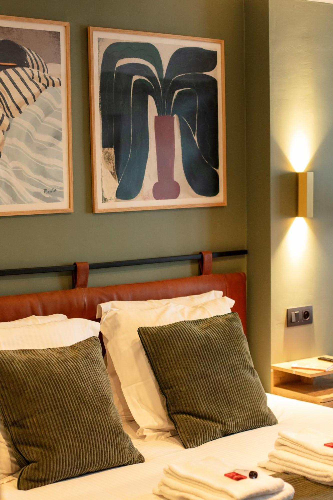 Gillis Eight By Romy&Travis Hotel บรูจส์ ภายนอก รูปภาพ