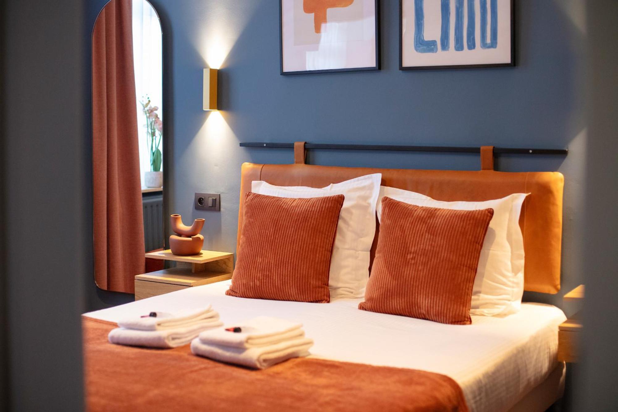 Gillis Eight By Romy&Travis Hotel บรูจส์ ภายนอก รูปภาพ
